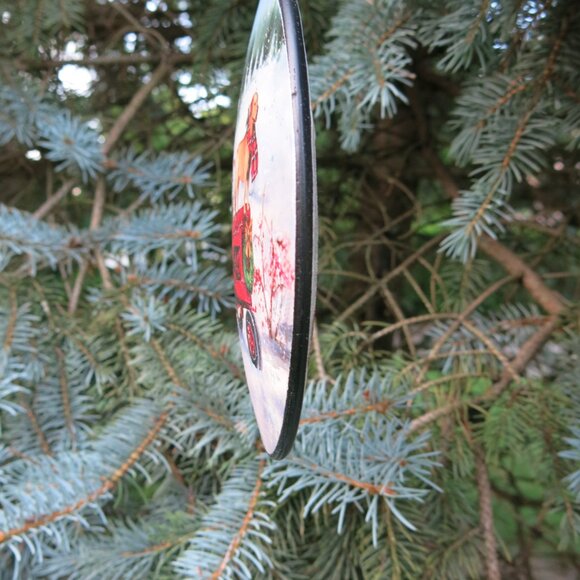 Double Sided Metal Winter Tractor Tree Dog Christmas Round Hanging Decoration - Picture 5 of 6